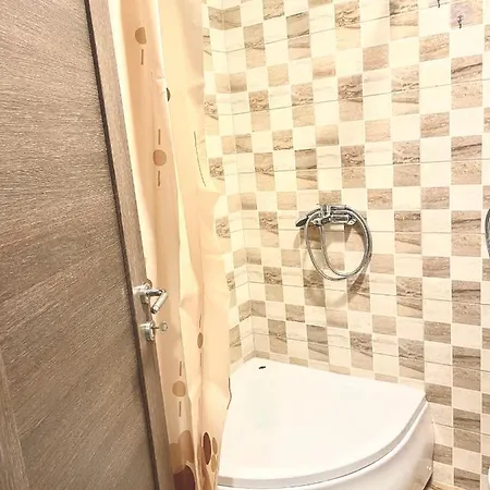Easy Apartment Ledine